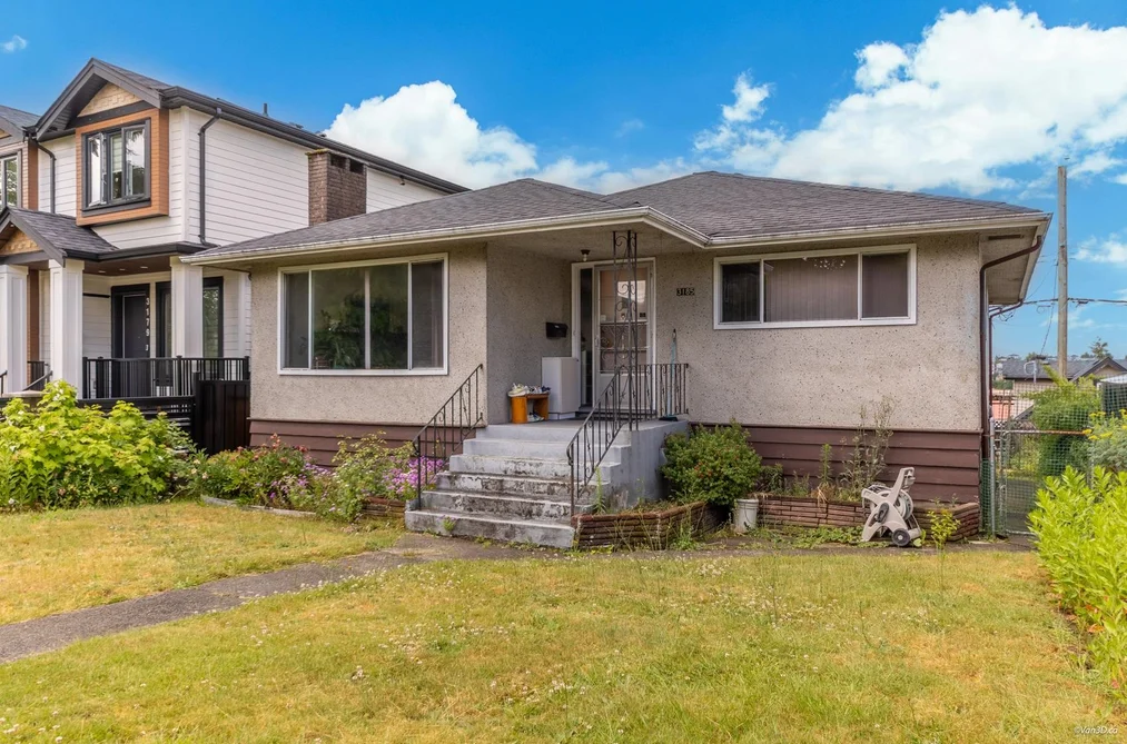 3185 E 16TH AVENUE, Vancouver BC V5M 2M7, Vancouver BC — Residential for Sale - Photo 2