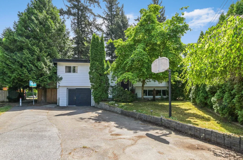 House for sale at 31868 Carlsrue Avenue Abbotsford British Columbia - MLS: R3127544