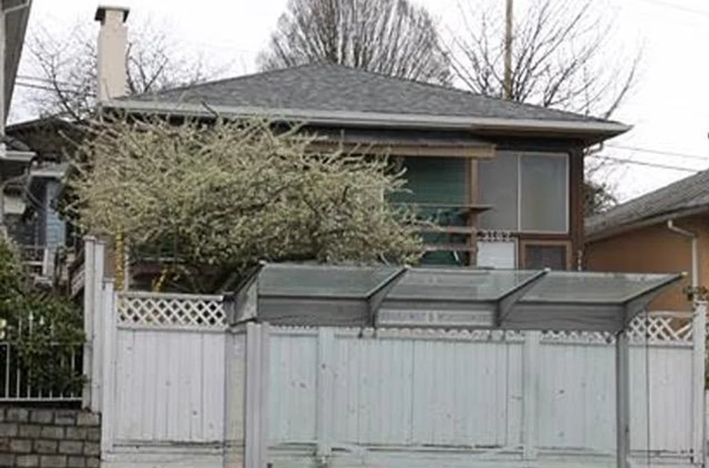 House for sale at 3187 E Broadway Vancouver British Columbia - MLS: R2903517