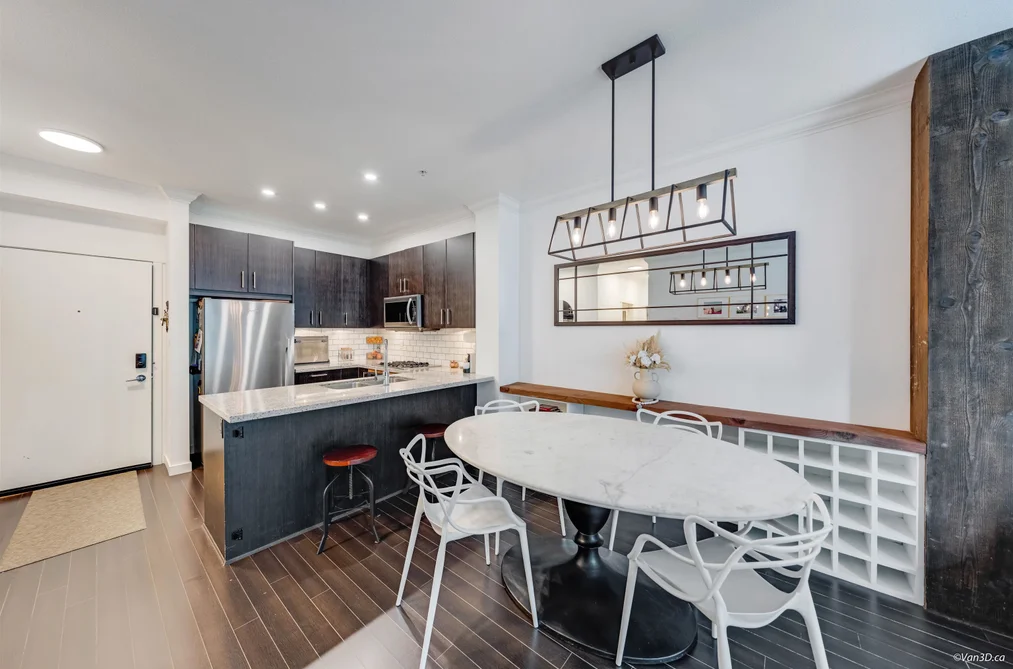 319 119 W 22ND STREET, North Vancouver, BC — Residential for Sale — Photo 10 of 27