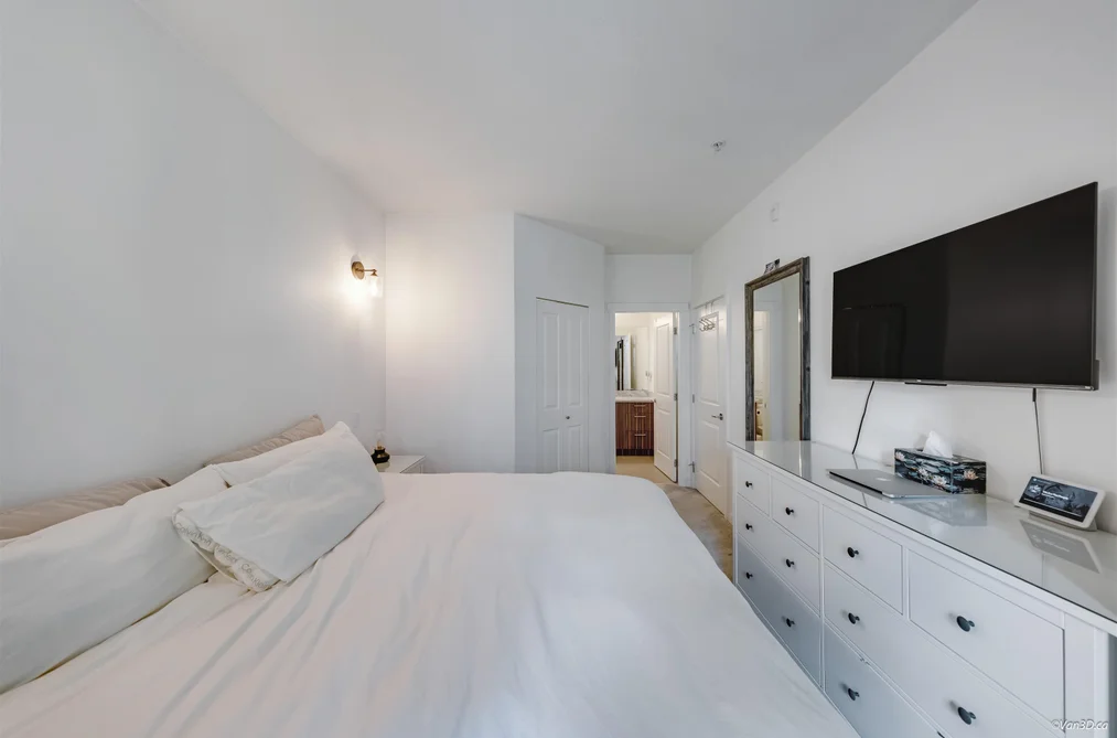 319 119 W 22ND STREET, North Vancouver, BC — Residential for Sale — Photo 12 of 27