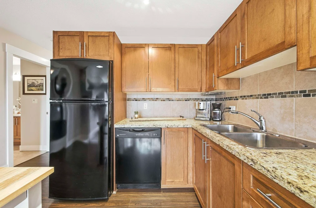 319 1211 VILLAGE GREEN WAY, Squamish BC V8B 0R7, Squamish BC — Residential for Sale - Photo 3
