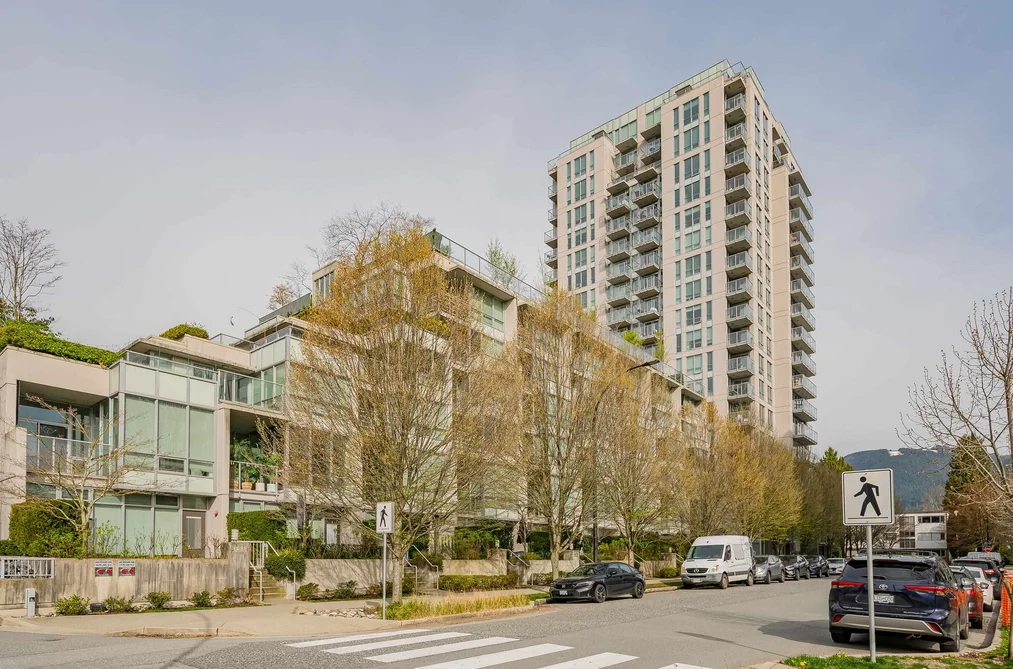 319 135 E 17TH STREET, North Vancouver BC V7L 0C4, North Vancouver BC — Residential for Sale - Photo 2