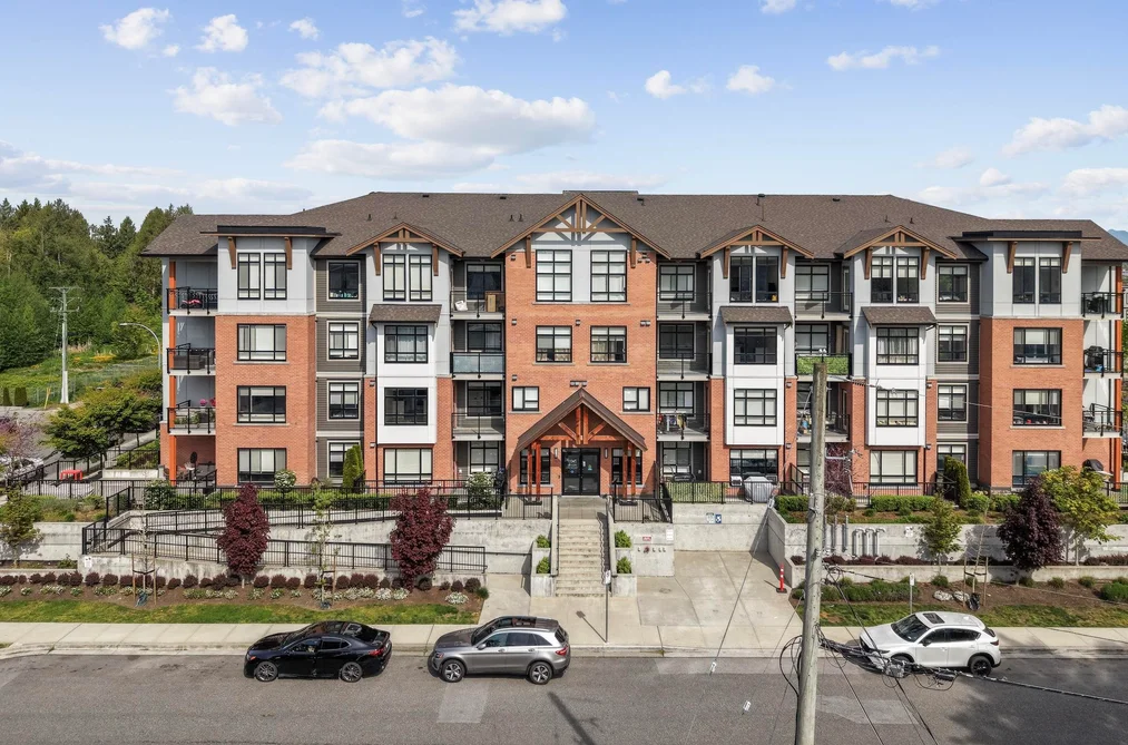 Condo for sale at 319 19945 Brydon Crescent Langley British Columbia - MLS: R3118735