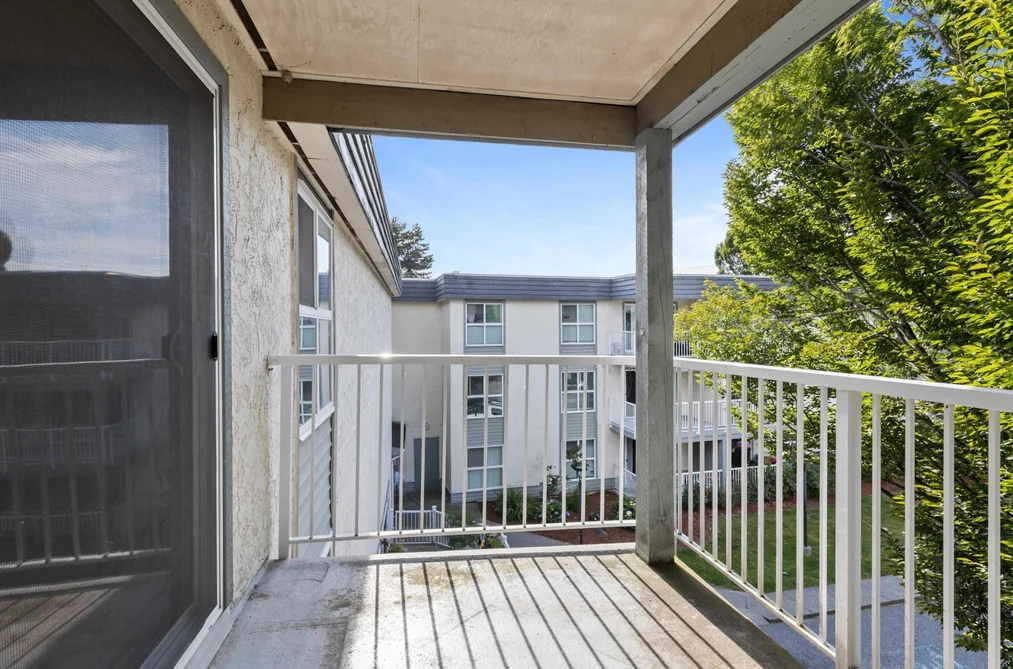 319 32850 GEORGE FERGUSON WAY, Abbotsford BC V2S 7K1, Abbotsford BC — Residential for Sale — Photo 11 of 23