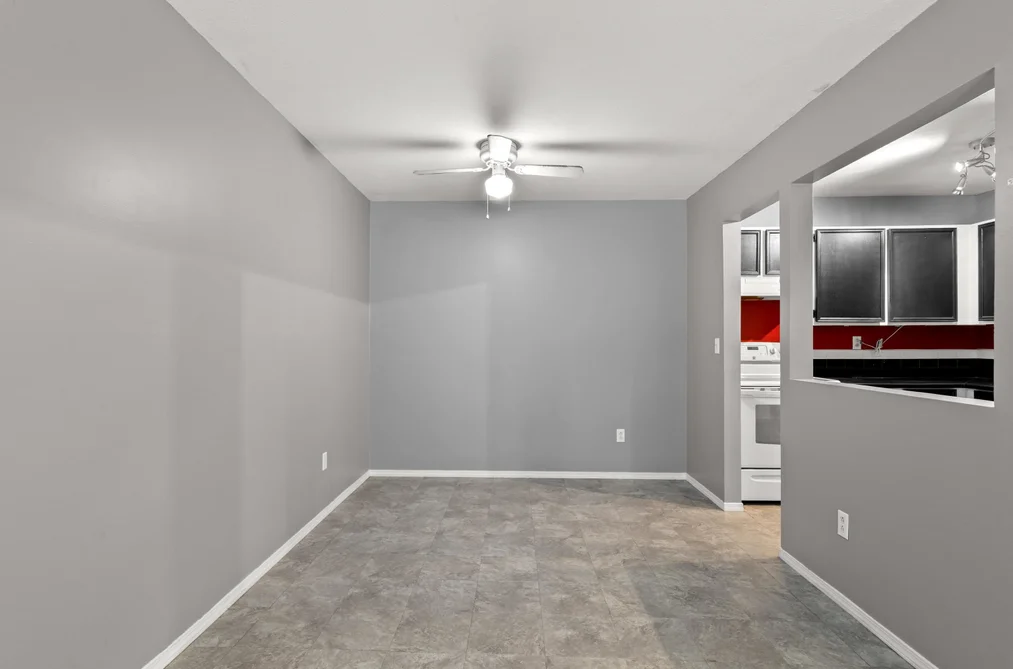 319 32850 GEORGE FERGUSON WAY, Abbotsford BC V2S 7K1, Abbotsford BC — Residential for Sale — Photo 14 of 23