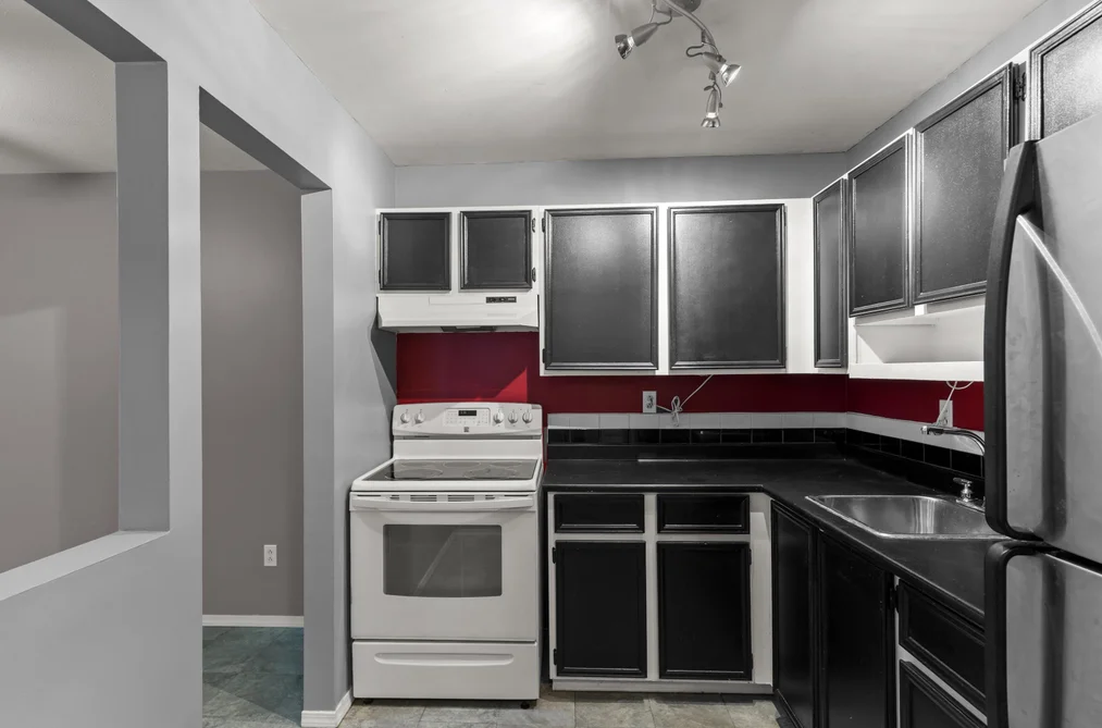 319 32850 GEORGE FERGUSON WAY, Abbotsford BC V2S 7K1, Abbotsford BC — Residential for Sale — Photo 16 of 23
