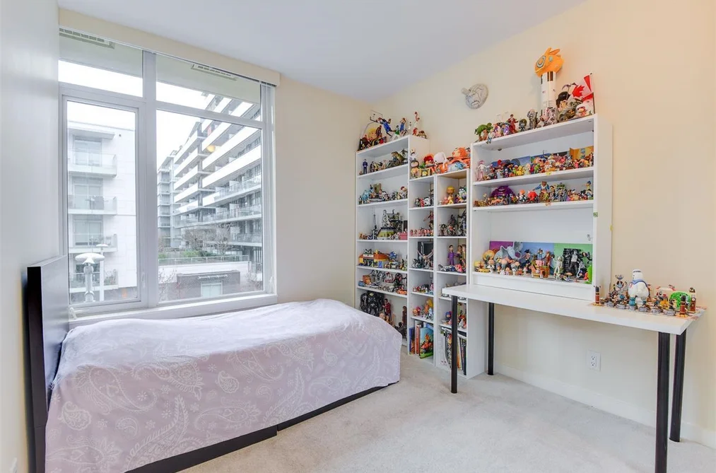 319 38 W 1ST STREET, Vancouver BC V5Y 0K3, Vancouver BC — Residential for Sale - Photo 4