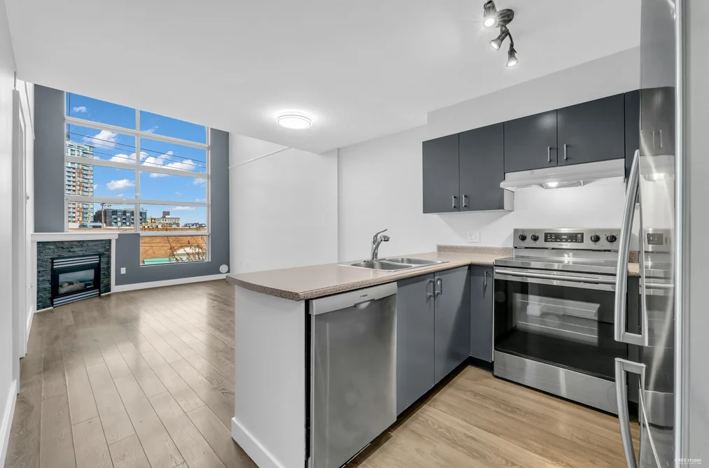 319 418 E BROADWAY, Vancouver BC V5T 1X2, Vancouver BC — Residential for Sale - Photo 4