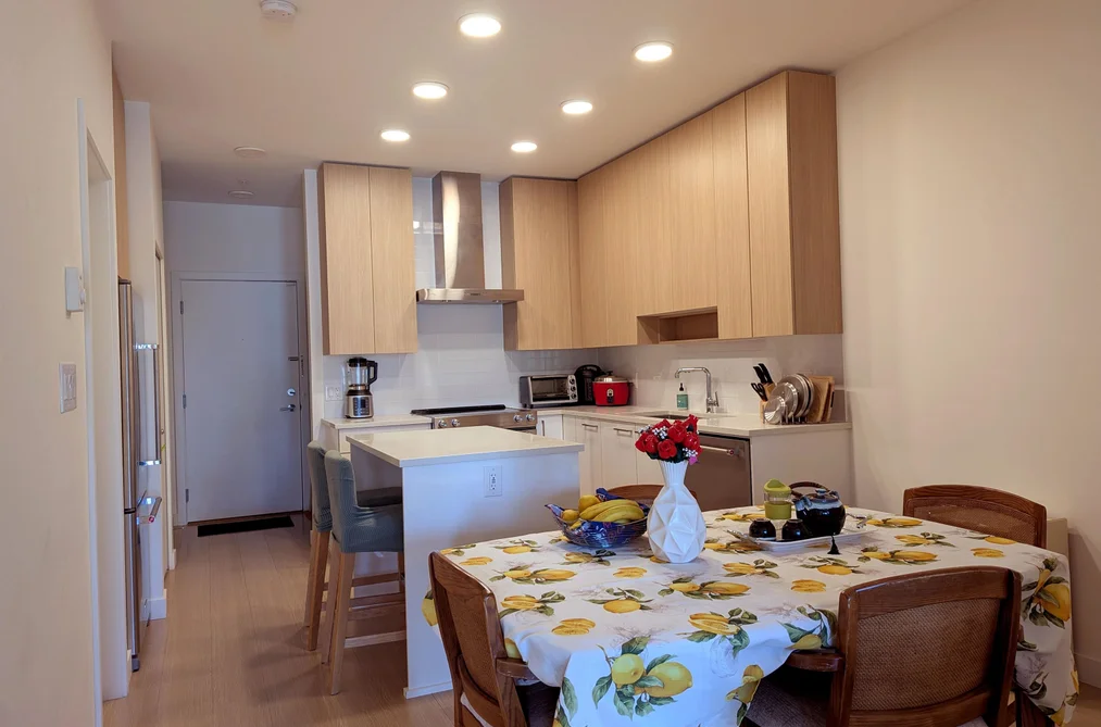 319 5460 BROADWAY, Burnaby BC V5B 0B4, Burnaby BC — Residential for Sale — Photo 10 of 19