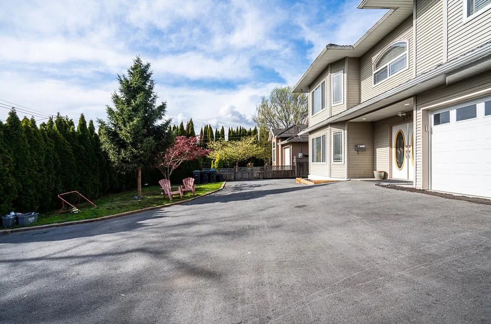 319 LAWRENCE STREET, New Westminster BC V3M 5L3, New Westminster BC — Residential for Sale - Photo 3