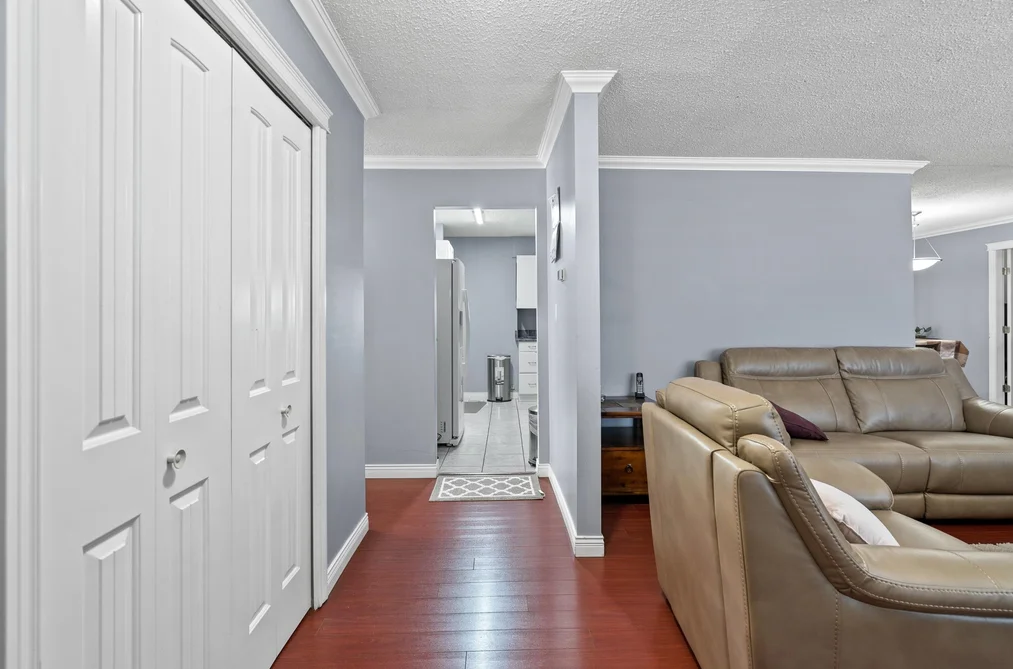 31919 ROYAL CRESCENT, Abbotsford BC V2T 2J2, Abbotsford BC — Residential for Sale — Photo 7 of 39