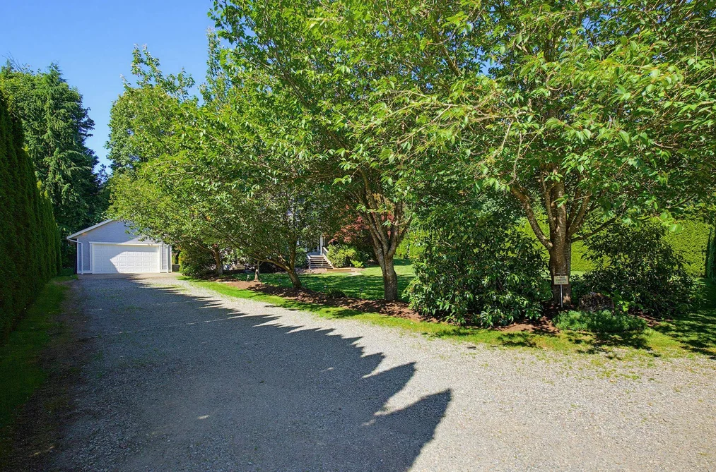 31991 BENCH AVENUE, Mission BC V4S 1E6, Mission BC — Residential for Sale — Photo 38 of 40