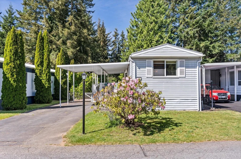 32 2305 200 STREET, Langley BC V2Z 1Z2, Langley BC — Residential for Sale - Photo 2