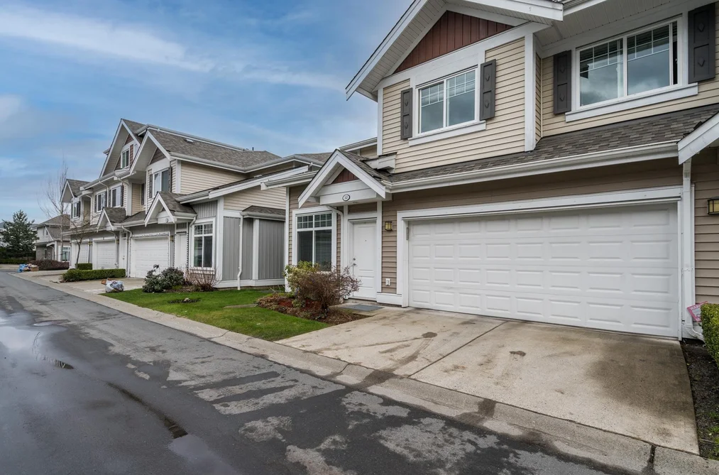 32 30748 CARDINAL AVENUE, Abbotsford BC V2T 0C1, Abbotsford BC — Residential for Sale - Photo 3