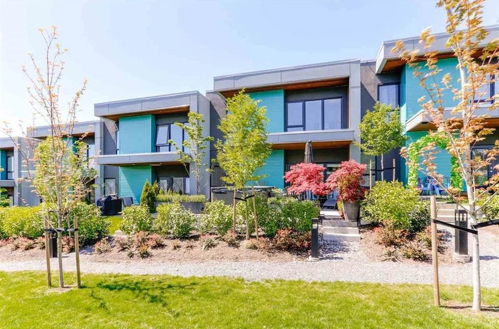 32 3595 SALAL DRIVE, North Vancouver BC V7G 0A7, North Vancouver BC — Residential for Sale - Photo 2