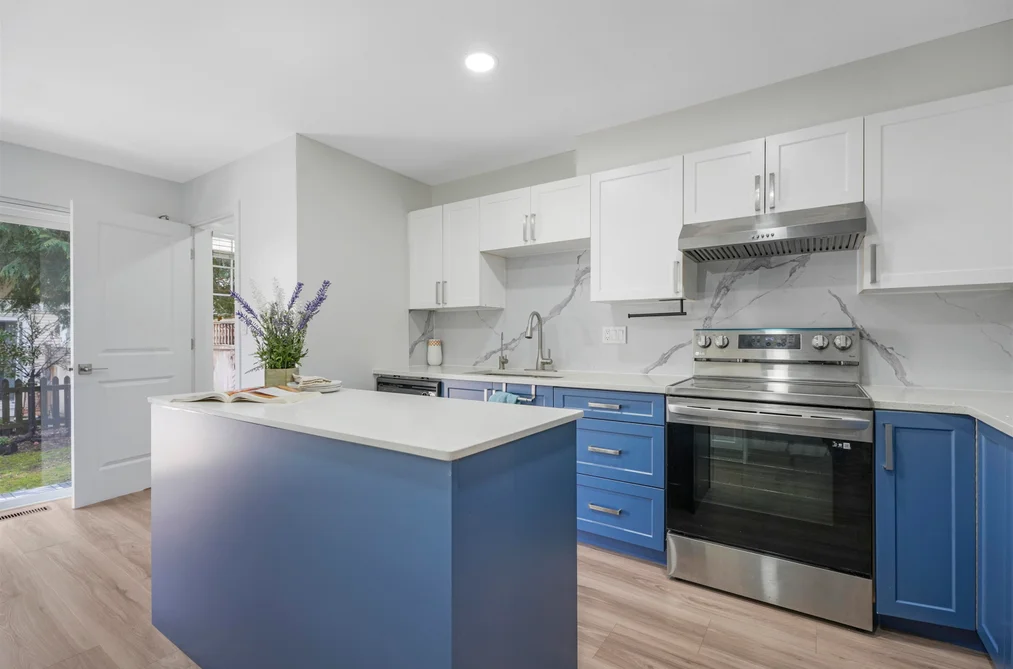 Townhouse for sale at 32 6533 121 Street Surrey British Columbia - MLS: R3112109