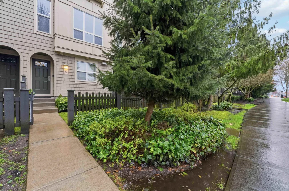 Townhouse for sale at 32 7938 209 Street Langley British Columbia - MLS: R3118658