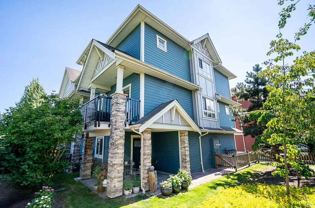 843 Ewen Ave Unit 32, New Westminster, BC - MLS: R3167382