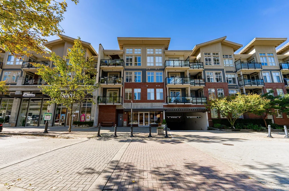 320 101 MORRISSEY ROAD, Port Moody BC V3H 0E6, Port Moody BC — Residential for Sale - Photo 2