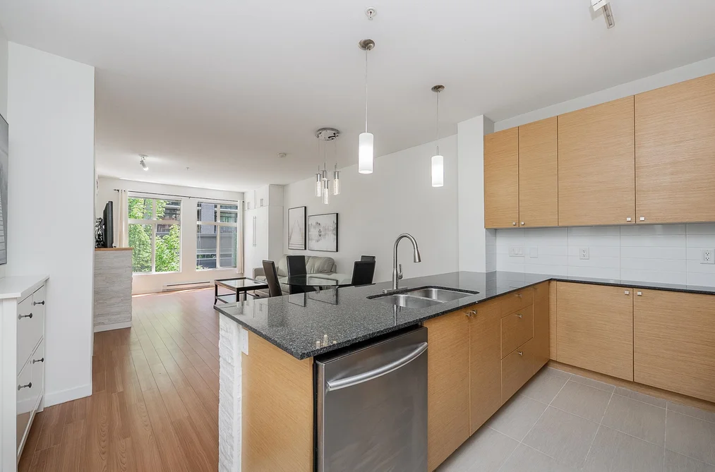 320 101 MORRISSEY ROAD, Port Moody BC V3H 0E6, Port Moody BC — Residential for Sale - Photo 3