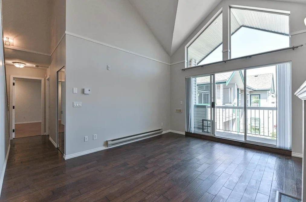 320 13911 70 AVENUE, Surrey BC V3W 6B4, Surrey BC — Residential for Sale - Photo 2