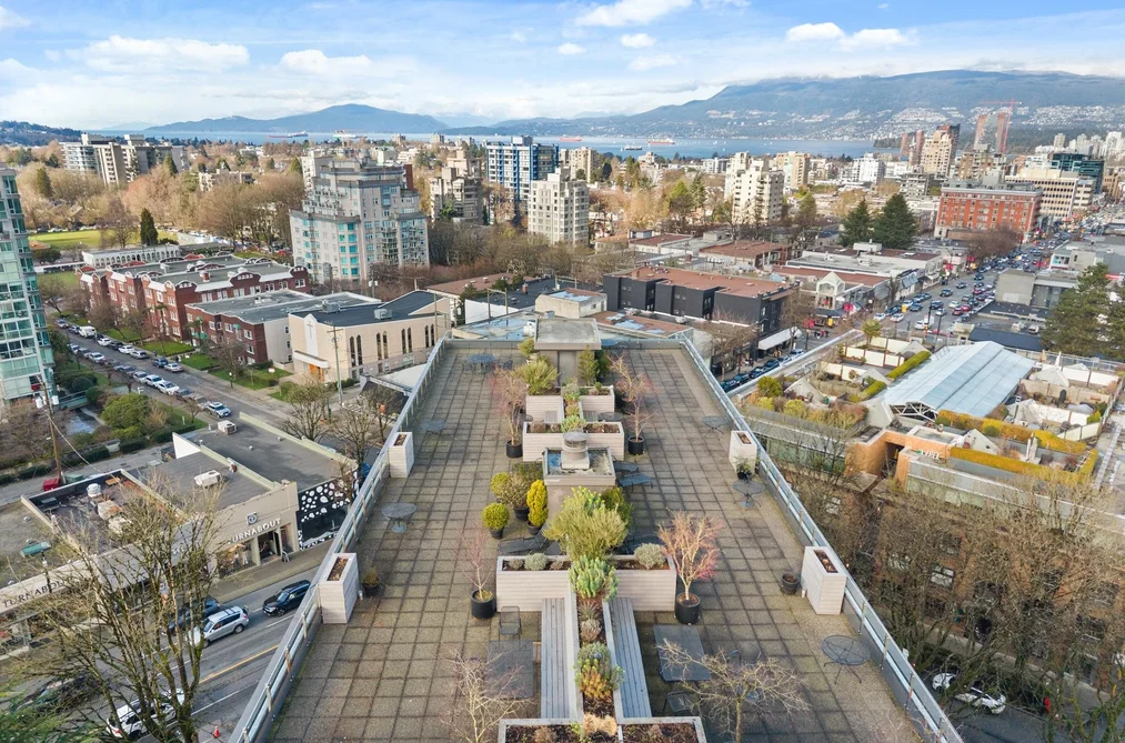 Condo for sale at 320 1445 Marpole Avenue Vancouver British Columbia - MLS: R3090412