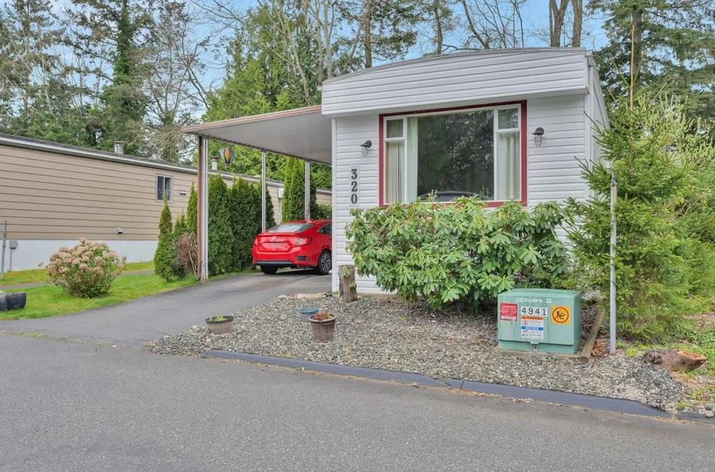 320 1840 160 STREET, Surrey BC V4A 4X4, Surrey BC — Residential for Sale - Photo 2