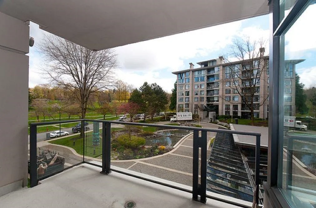 Condo for sale at 320 4685 Valley Drive Vancouver British Columbia - MLS: R3117585