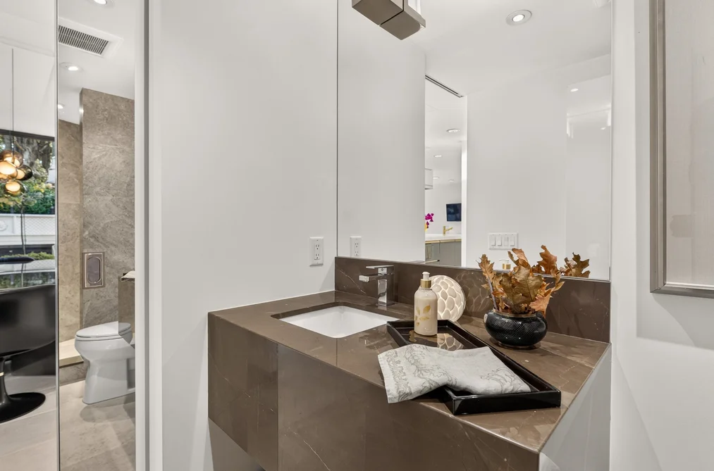 320-4900 Cartier Street, Vancouver, BC - Condo for Sale - Photo 15 of 35 320-4900 Cartier Street, Vancouver, BC - Condo for Sale - Photo 15 of 35