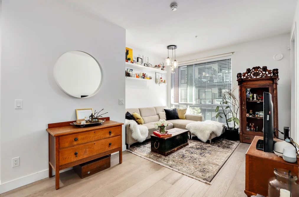 320 723 W 3RD STREET, North Vancouver BC V7M 0E4, North Vancouver BC — Residential for Sale - Photo 3