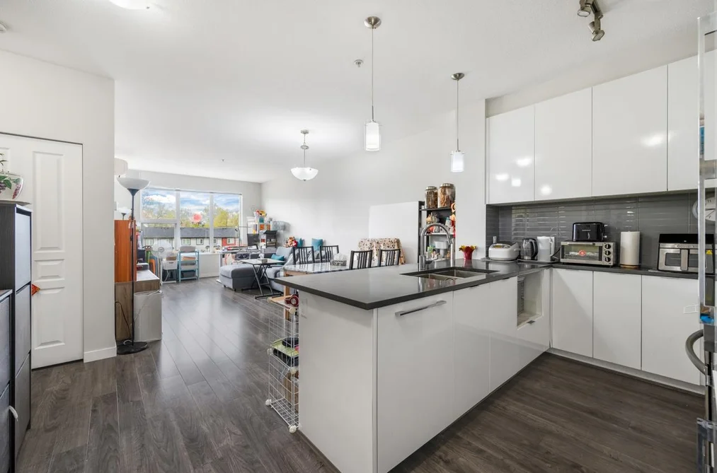 320 9311 ALEXANDRA ROAD, Richmond BC V6X 0L8, Richmond BC — Residential for Sale - Photo 2