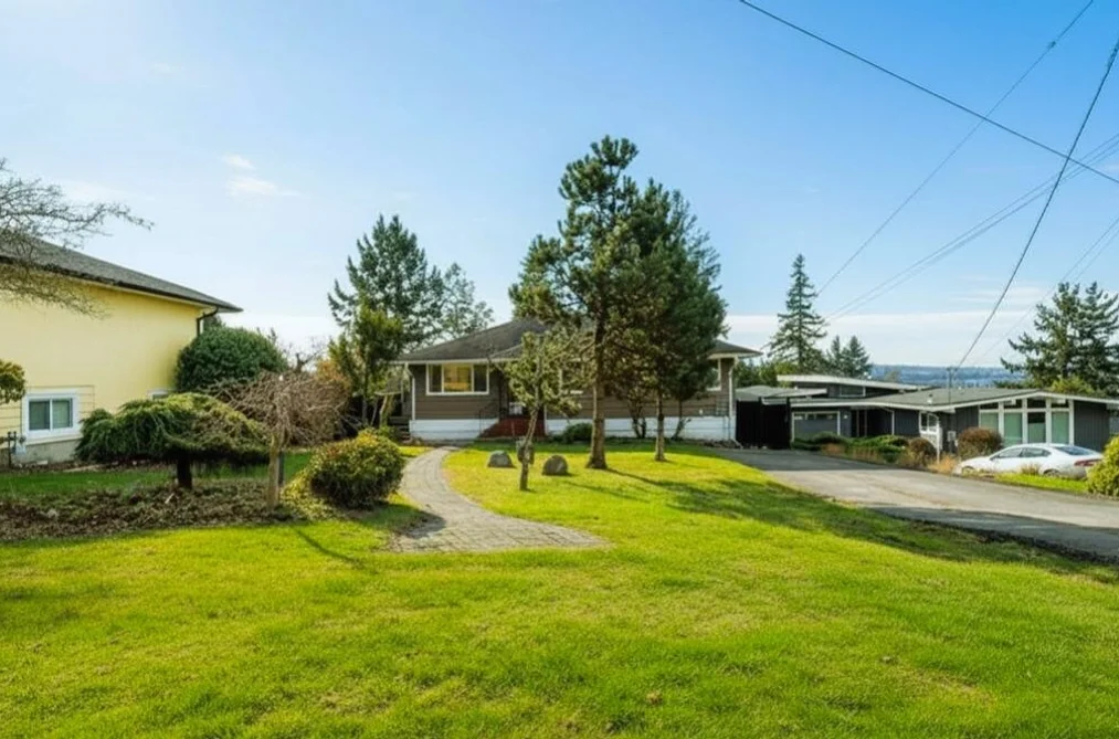 320 SEAFORTH CRESCENT, Coquitlam BC V3K 2M4, Coquitlam BC — Residential for Sale - Photo 3