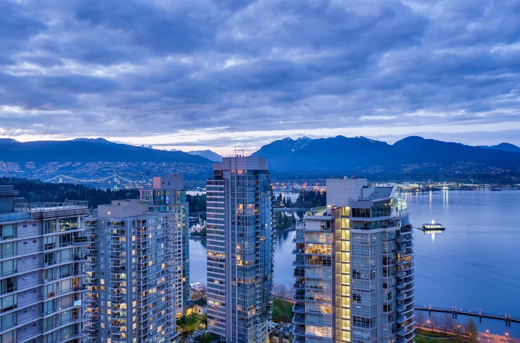 Condo for sale at 3201 1188 W Pender Street Vancouver British Columbia - MLS: R3124834