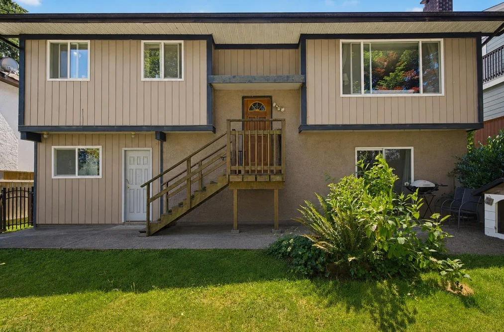 House for sale at 3204 Mariner Way Coquitlam British Columbia - MLS: R3137694