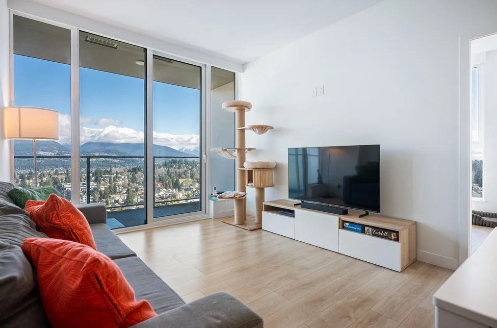 Condo for sale at 3205 567 Clarke Road Coquitlam British Columbia - MLS: R3098048