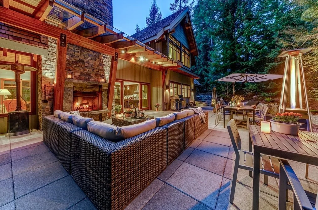 3205 ARCHIBALD WAY, Whistler BC V8E 0B8, Whistler BC — Residential for Sale — Photo 5 of 40