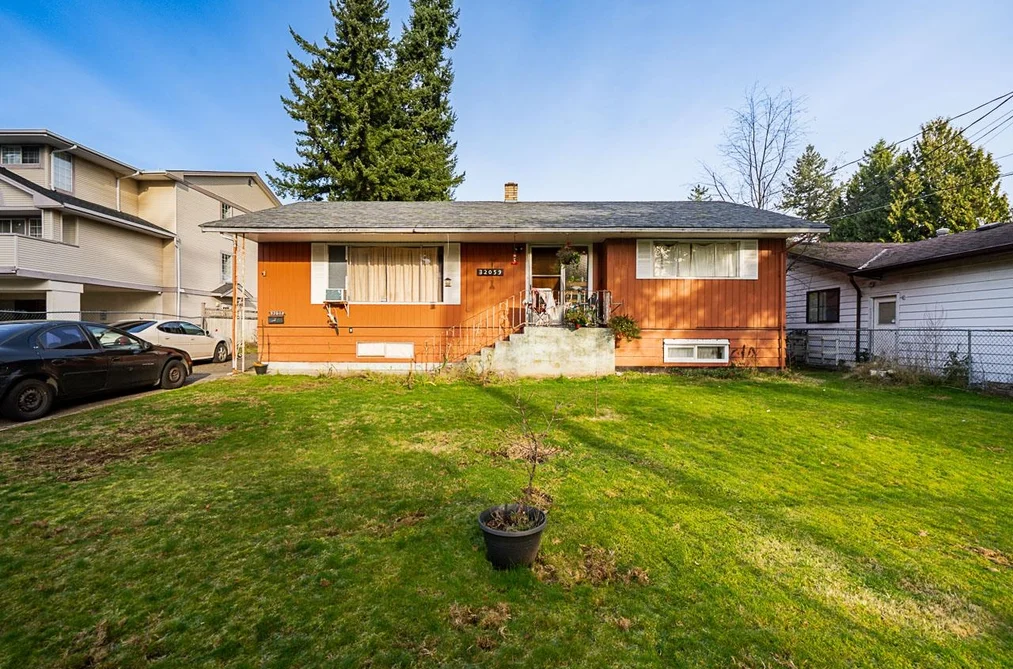 32059 TIMS AVENUE, Abbotsford BC V2T 2H3, Abbotsford BC — Residential for Sale - Photo 3