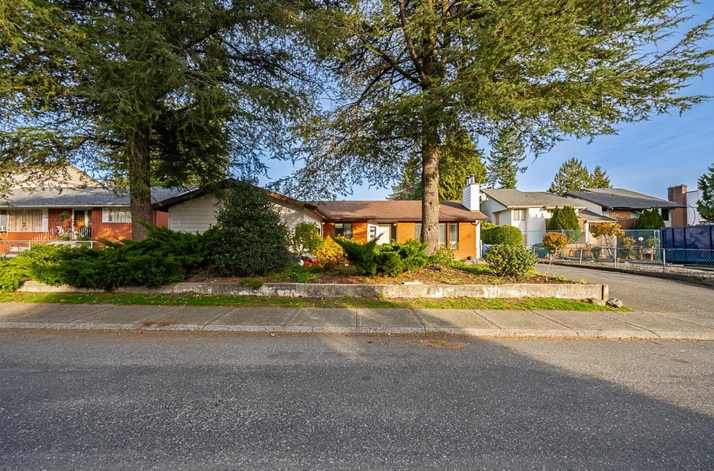 House for sale at 32067 Tims Avenue Abbotsford British Columbia - MLS: R3117751