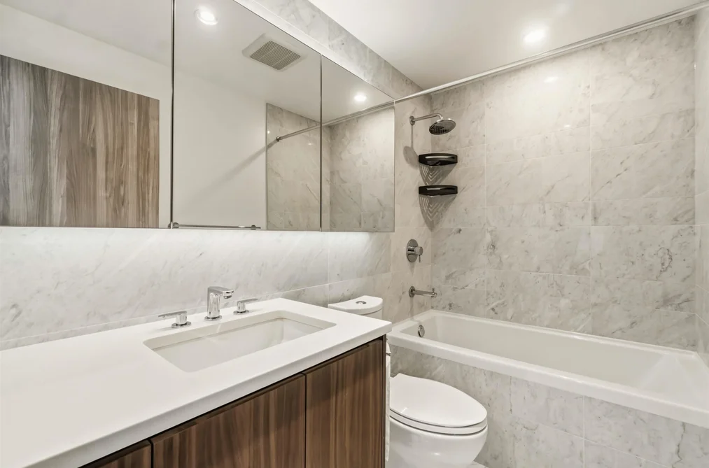3209 4730 LOUGHEED HIGHWAY, Burnaby BC V5C 0M9, Burnaby BC — Residential for Sale - Photo 6