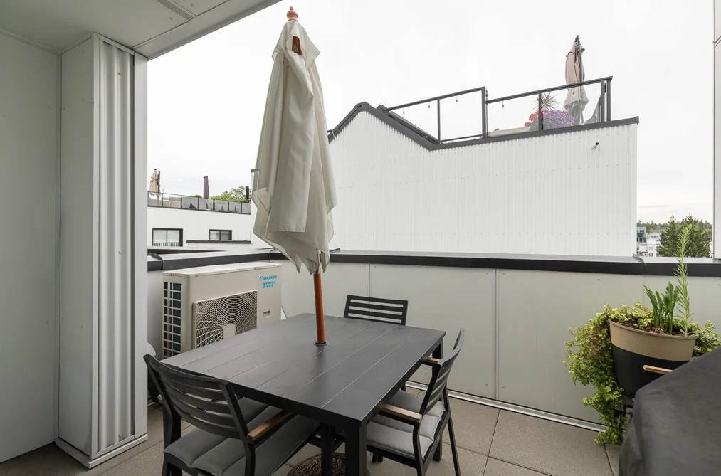 321 1120 E GEORGIA STREET, Vancouver BC V6A 0K2, Vancouver BC — Residential for Sale — Photo 13 of 38