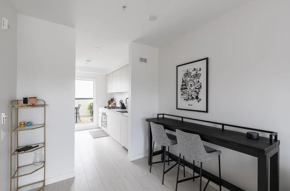 321 1120 E GEORGIA STREET, Vancouver BC V6A 0K2, Vancouver BC — Residential for Sale — Photo 7 of 38