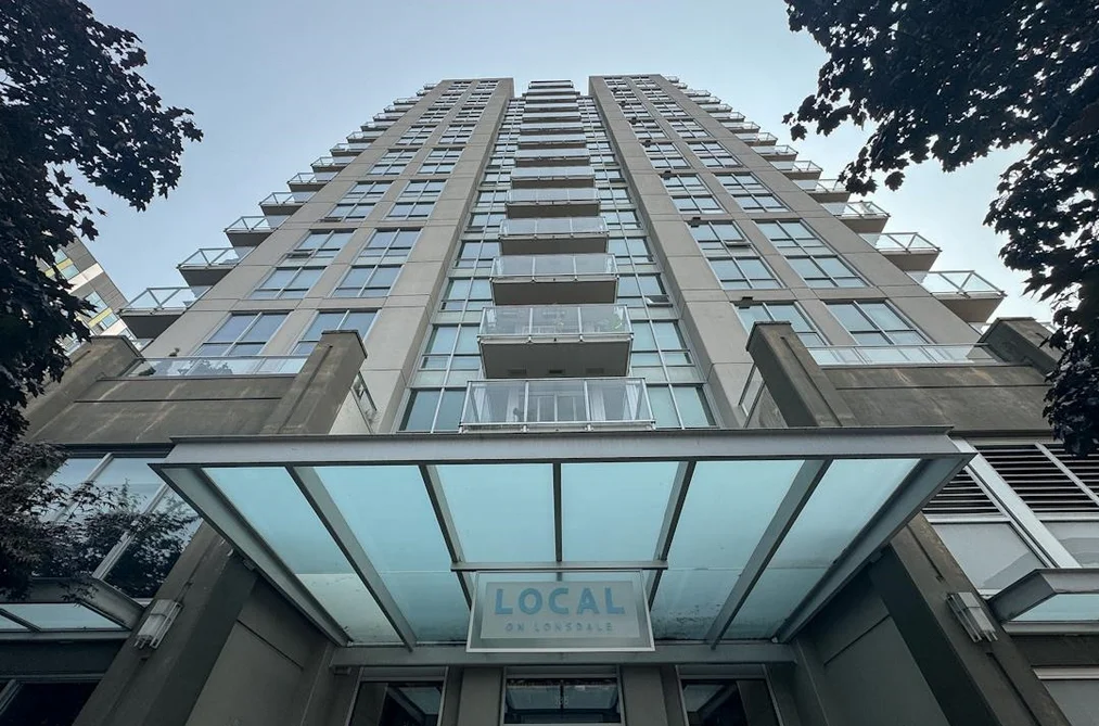 Condo for sale at 321 135 E 17th Street North Vancouver British Columbia - MLS: R3162062