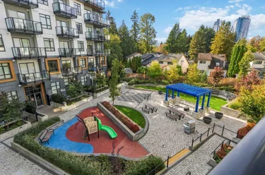 13968 Laurel Dr Unit 321, Surrey, BC - MLS: R3176754