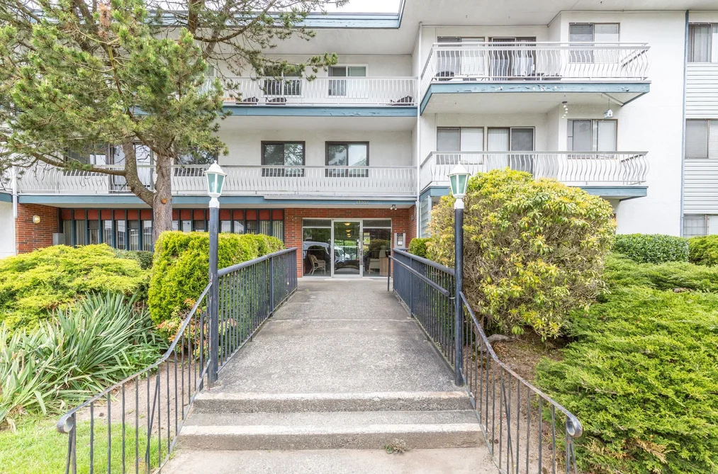 321 17707 57A AVENUE, Surrey BC V3S 1J2, Surrey BC — Residential for Sale - Photo 2