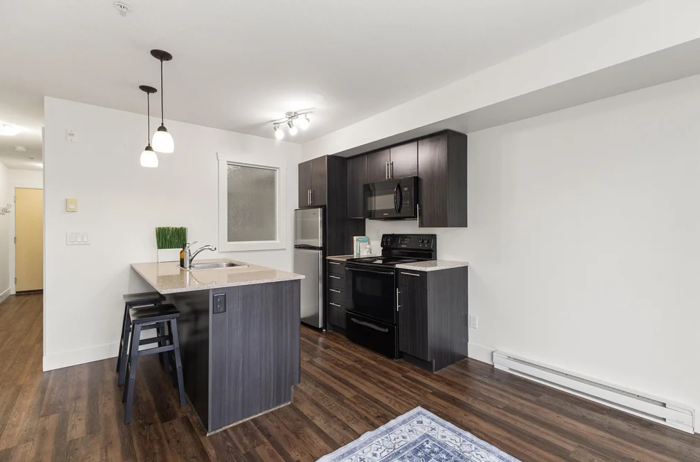 321 2565 CAMPBELL AVENUE, Abbotsford BC V2S 0E3, Abbotsford BC — Residential for Sale - Photo 2