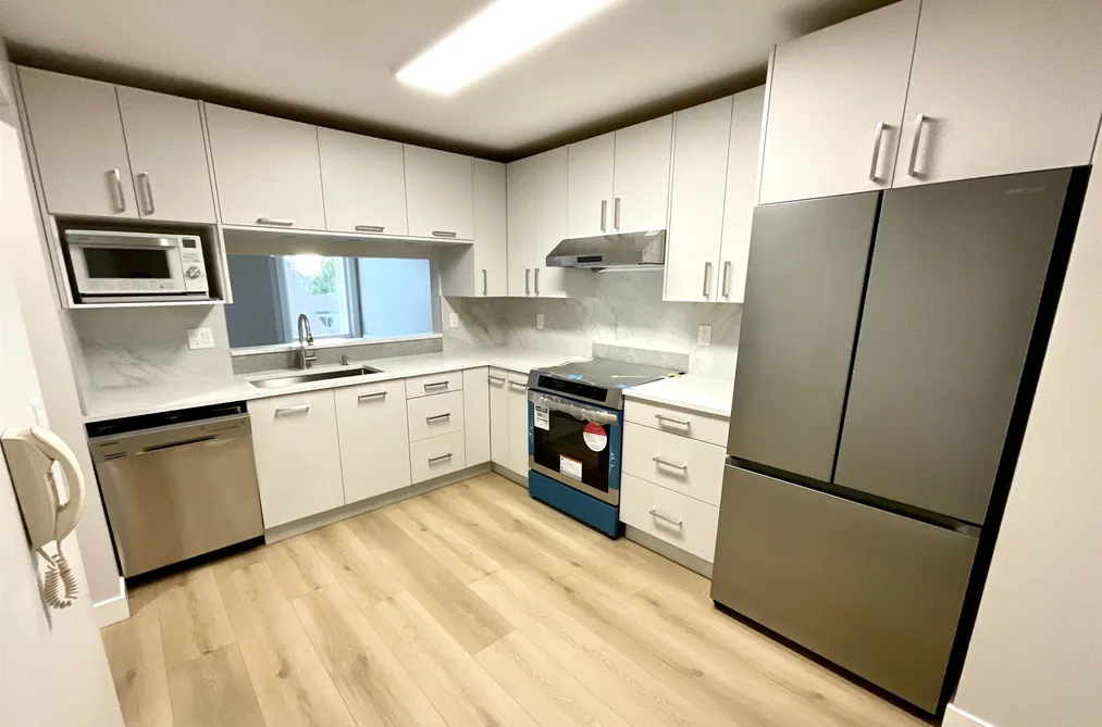 321 7453 MOFFATT ROAD, Richmond BC V6Y 1X9, Richmond BC — Residential for Sale - Photo 2