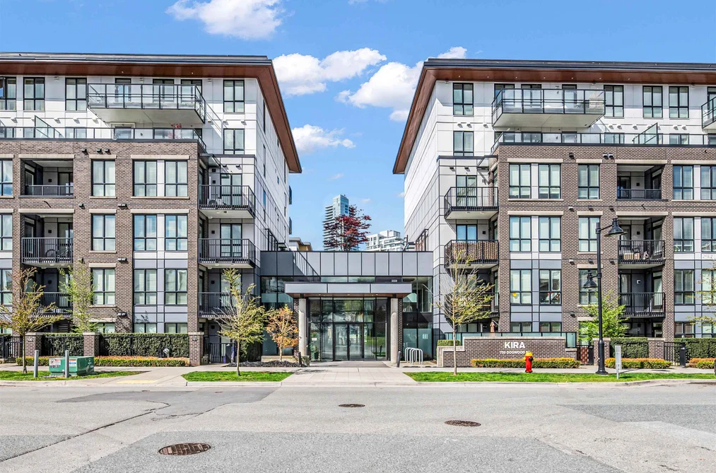 Condo for sale at 321 750 Dogwood Street Coquitlam British Columbia - MLS: R3112562
