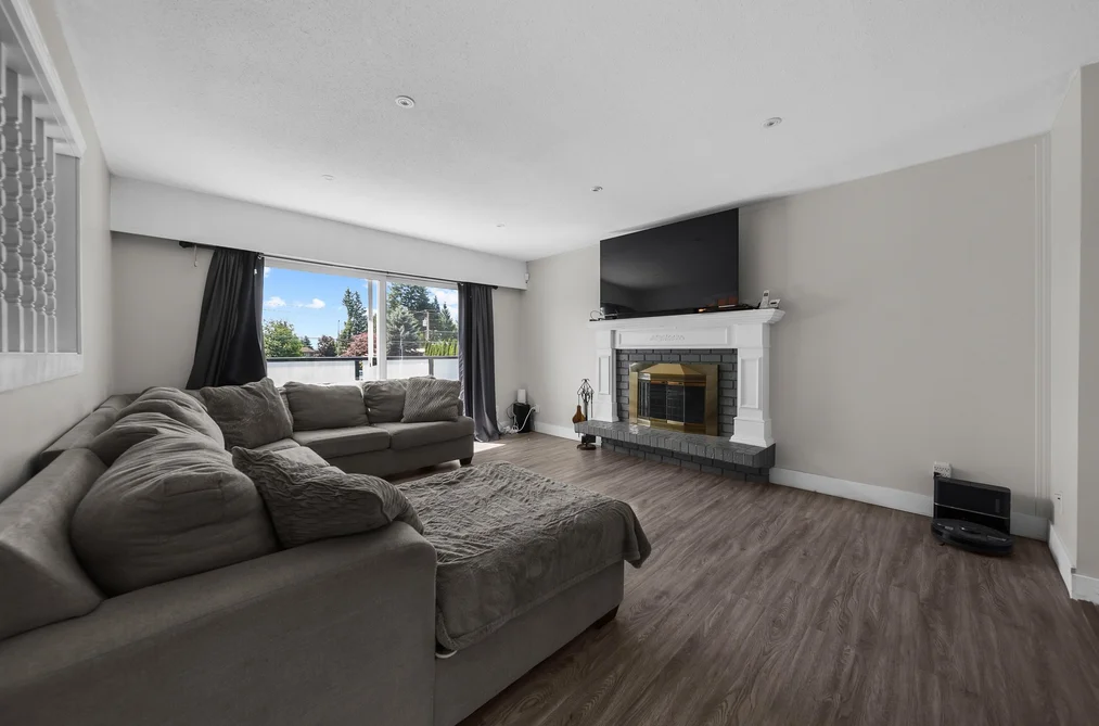 32133 COTTONWOOD TERRACE, Mission, BC — Residential for Sale — Photo 9 of 40