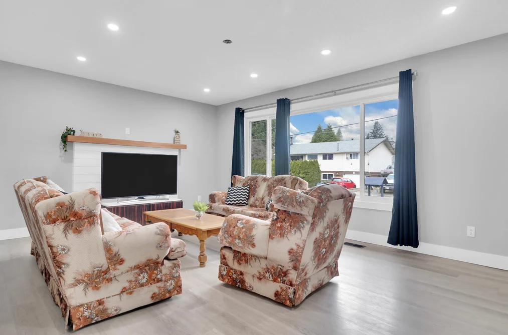 32140 BUECKERT AVENUE, Mission BC V2V 1L4, Mission BC — Residential for Sale - Photo 6